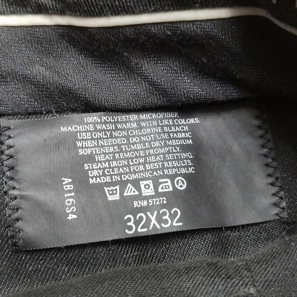 Perry Ellis black pleated dress pants business casual Sz 32x32 EUC - Picture 8 of 8